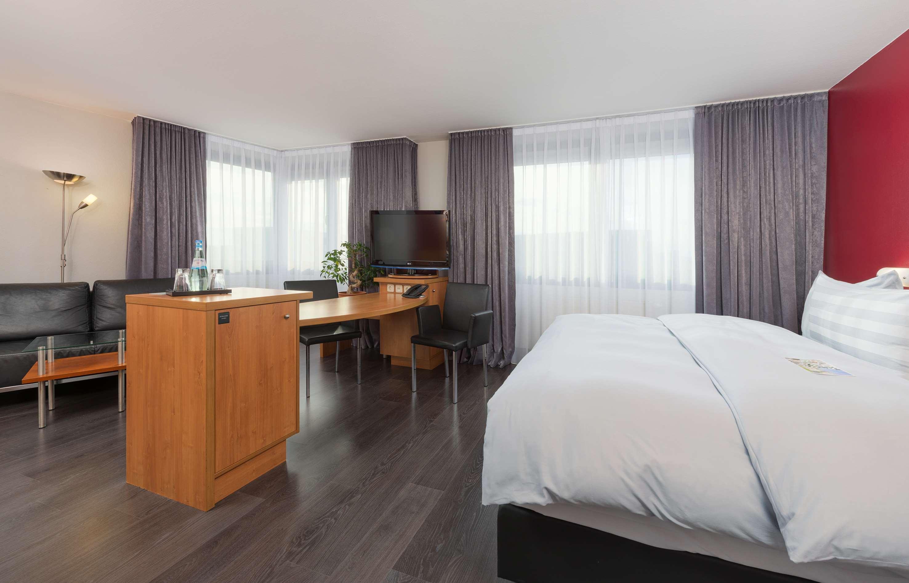 Hotel Tryp 4*