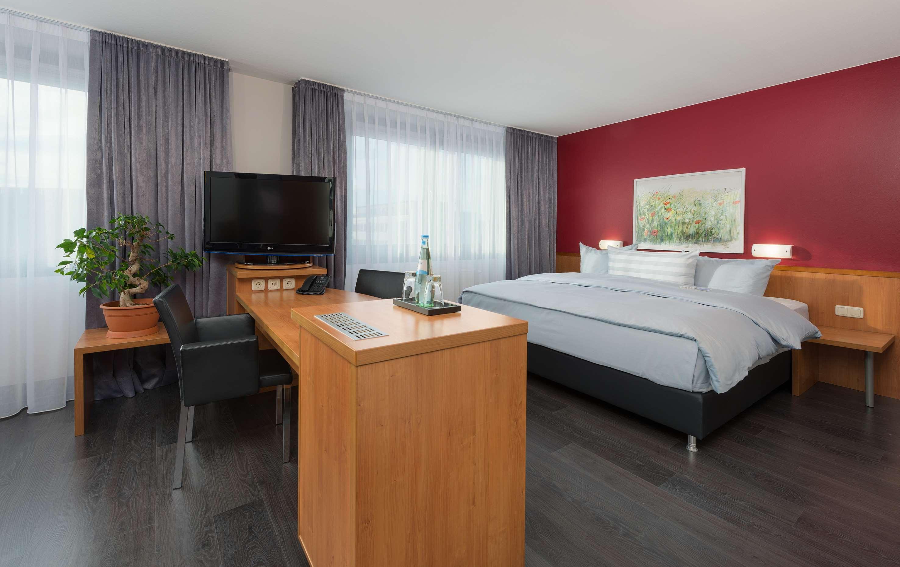 Tryp 4*